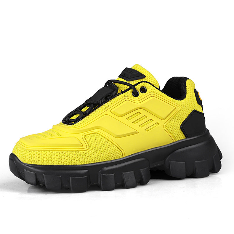 AeroHike Sneakers