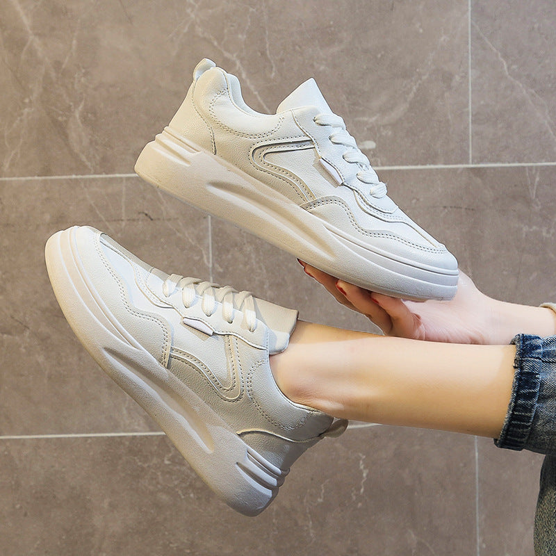 Ease Sneakers